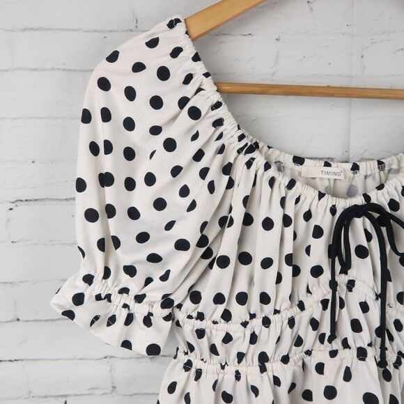 TIMING WHITE WITH BLACK POLKA DOT BUBBLE SLEEVE CROP TOP SIZE LARGE - Picture 4 of 5